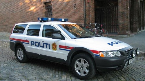 39093-norska-policie-ilustracni-fotografie-653x367.jpg